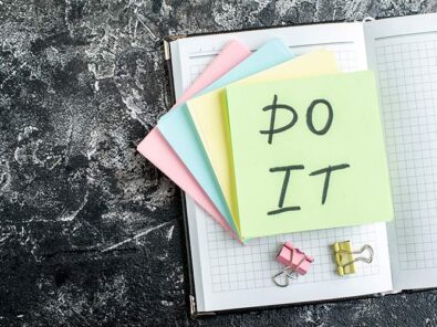 Post it mit "Do it" Aufschrift
